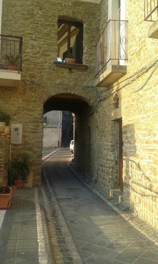 Pozzo Medievale Prignano Cilento Экстерьер фото