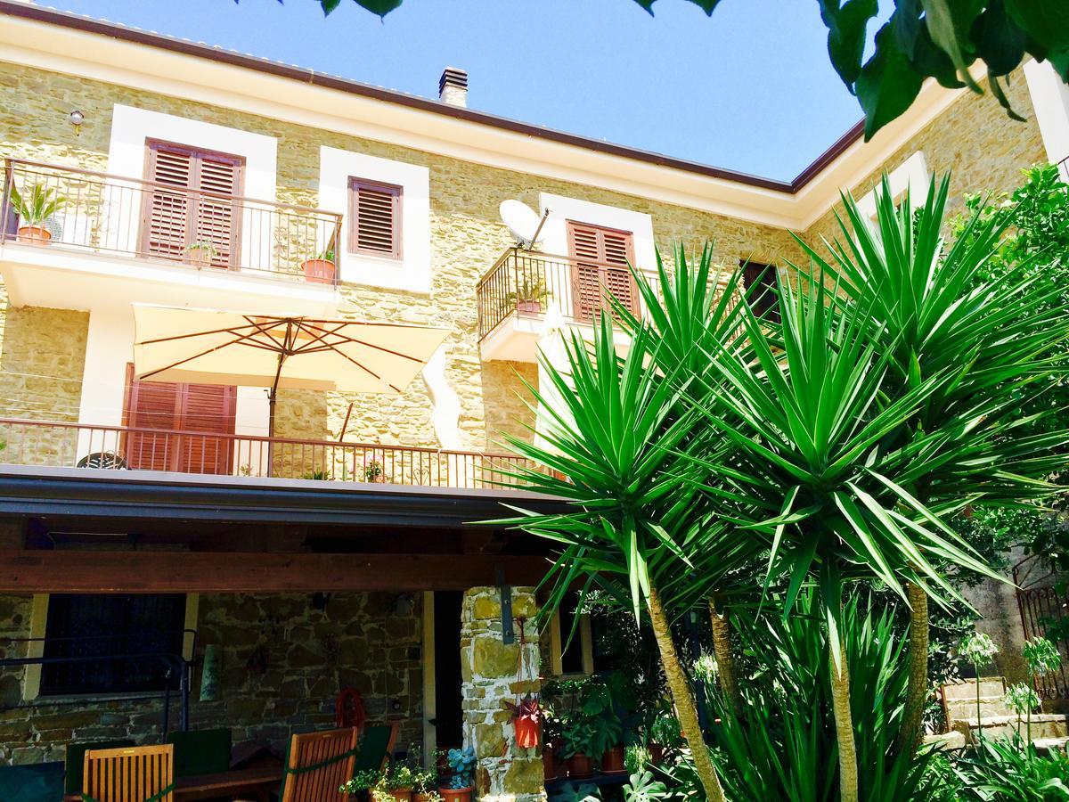 Pozzo Medievale Prignano Cilento Экстерьер фото