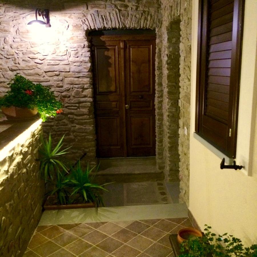 Pozzo Medievale Prignano Cilento Экстерьер фото