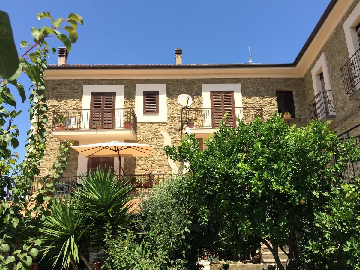 Pozzo Medievale Prignano Cilento Экстерьер фото