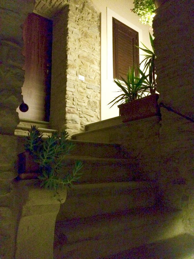 Pozzo Medievale Prignano Cilento Экстерьер фото