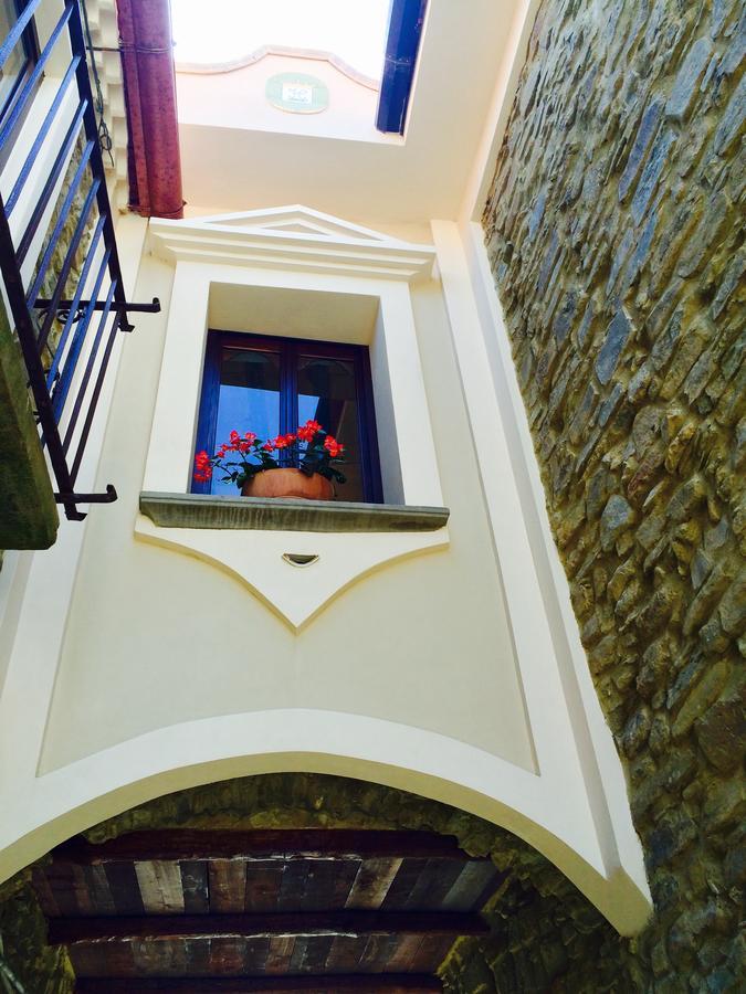 Pozzo Medievale Prignano Cilento Экстерьер фото