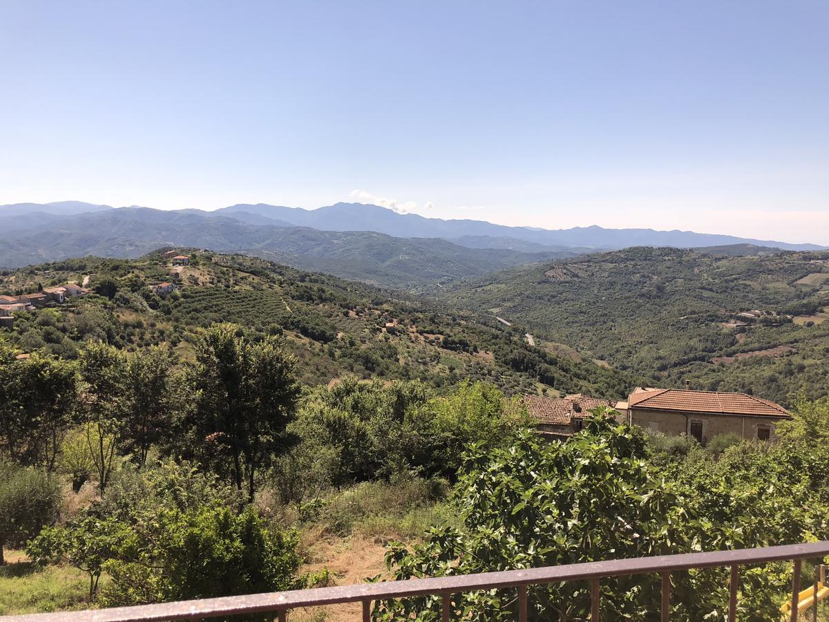 Pozzo Medievale Prignano Cilento Экстерьер фото